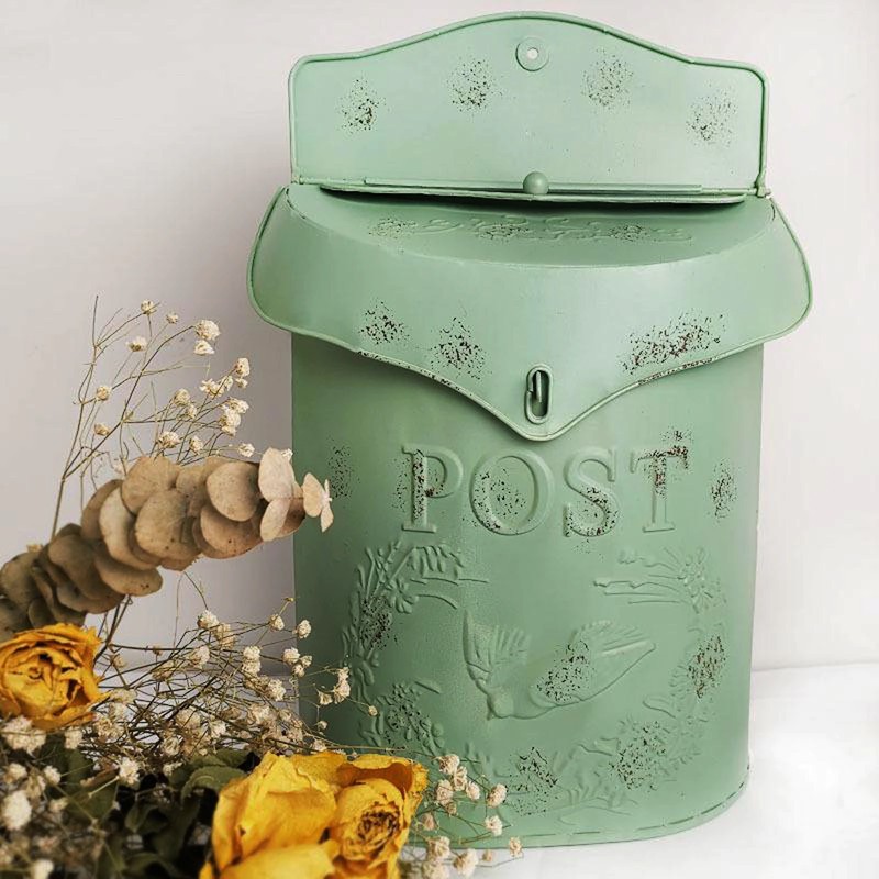 European Rural Wall Mount Mailbox Farmhouse Post Letter Box Garden Decor