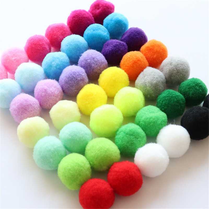 Plush-Pompom-15mm-20mm-25mm-Soft-Pompones-Fluffy-Plush-Balls-Pom-Poms-Furball-DIY-Handmade-Craft (1)