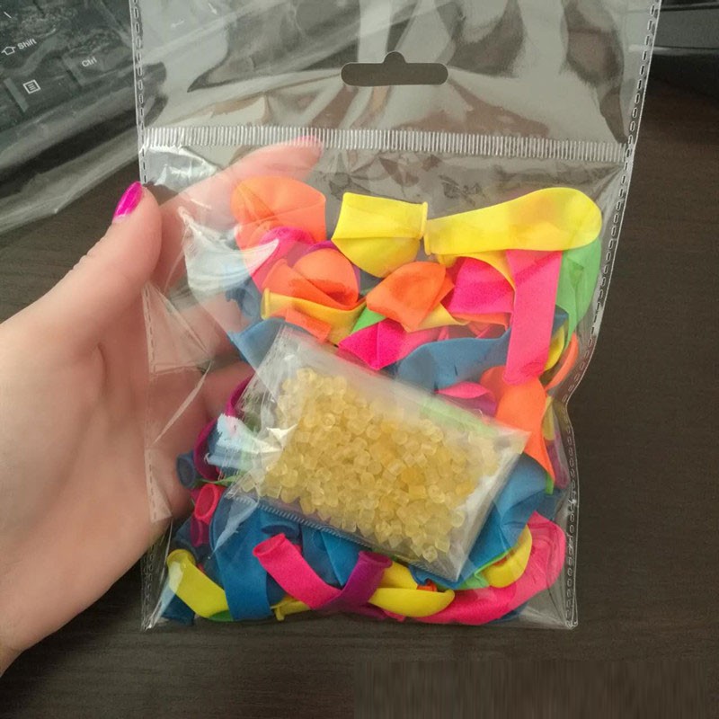 3333897995_785625683